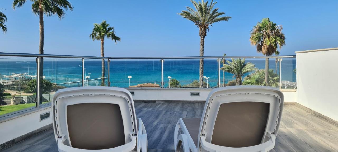 Phaedrus Living: Seafront Luxury Flat Pallini Court 113 Protaras Buitenkant foto